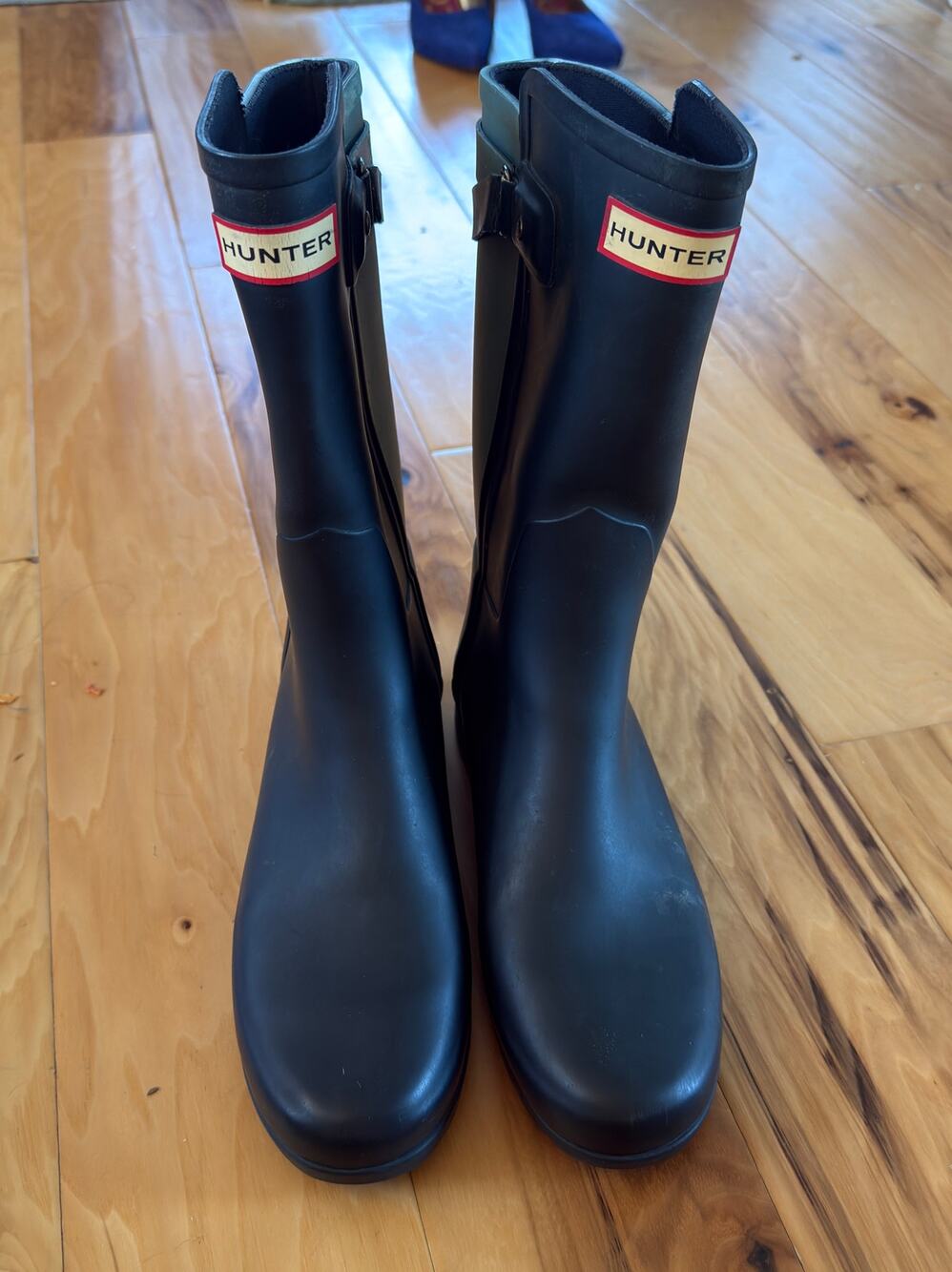 Hunter Refined Back Strap Short Colorblock Rain Boots Navy